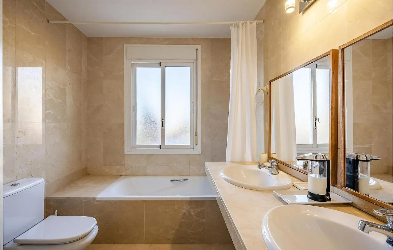 2 Bedroom Beautiful Apartment In Torrox Costa